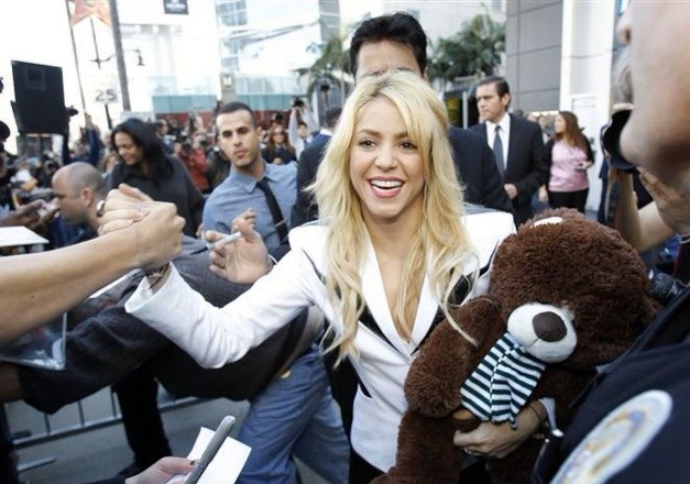 Meeting Shakira: A Lesson in Humanity Written by Rob Dey