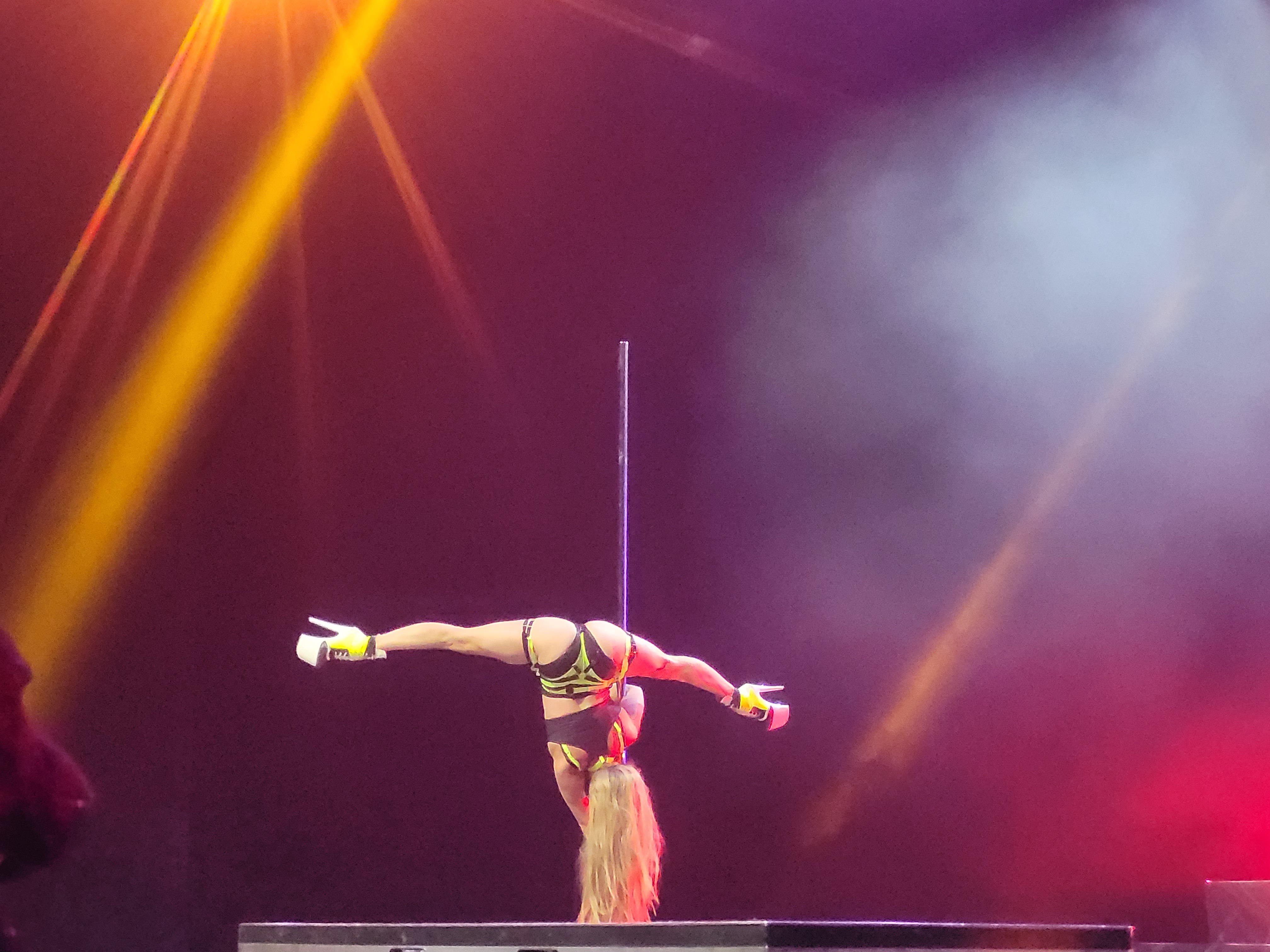 Behind the Chaos: Steel Panther Live at Grand Sierra – A GonnaHappen Recap